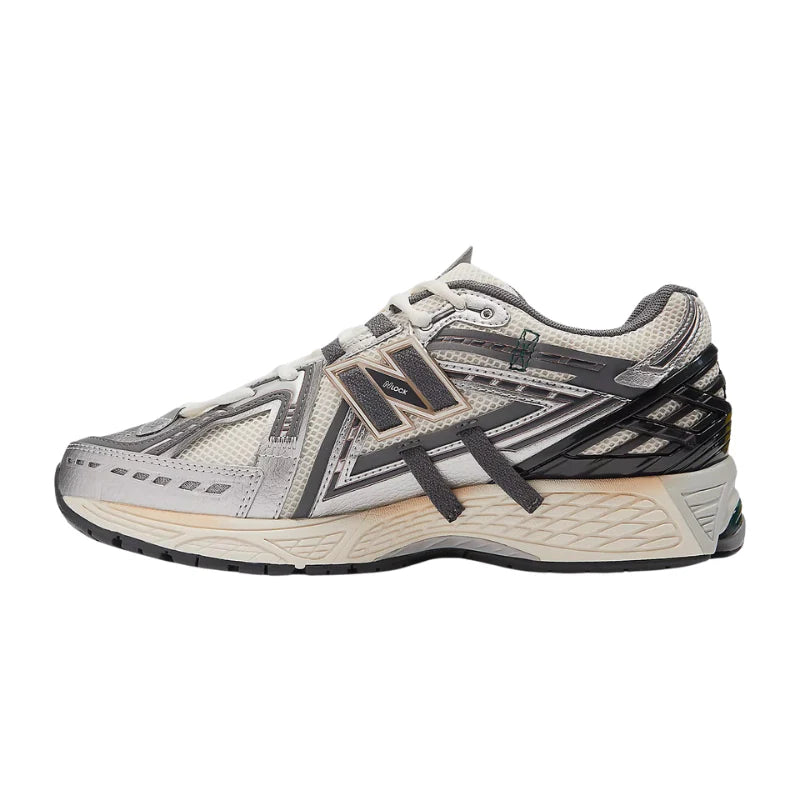 New Balance 1906R – Silver Metallic