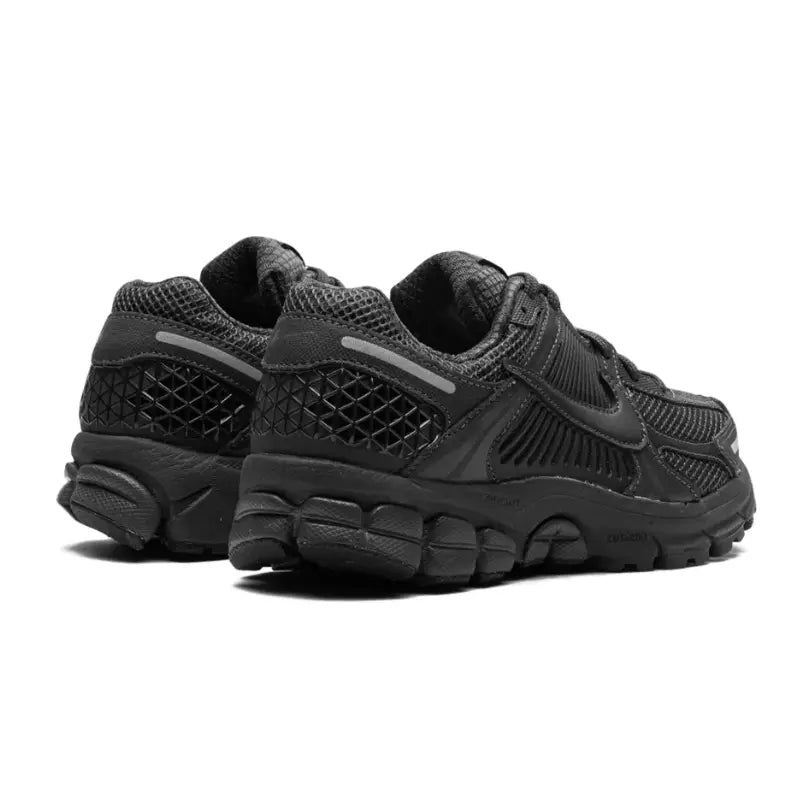 Nike Zoom Vomero 5 – Triple Black