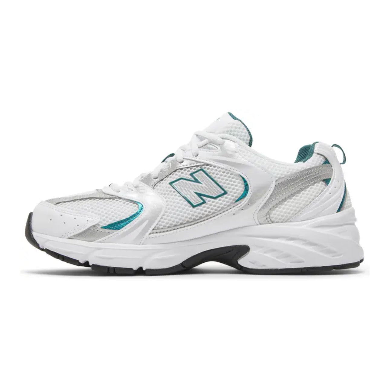 New Balance 530 – White Silver Green