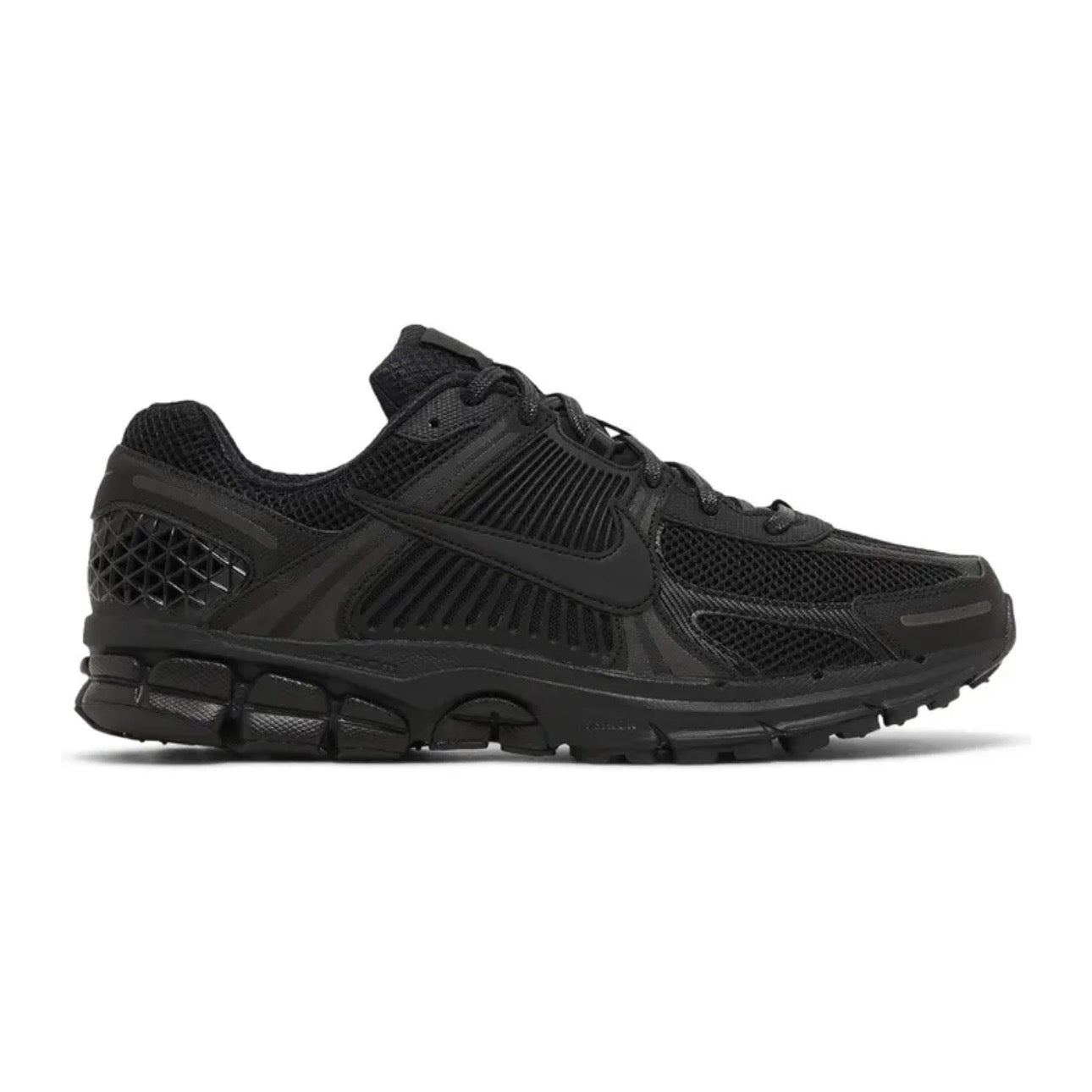 Nike Zoom Vomero 5 – Triple Black