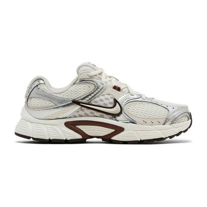 Nike Wmns V5 RNR 'Sail Fauna Brown