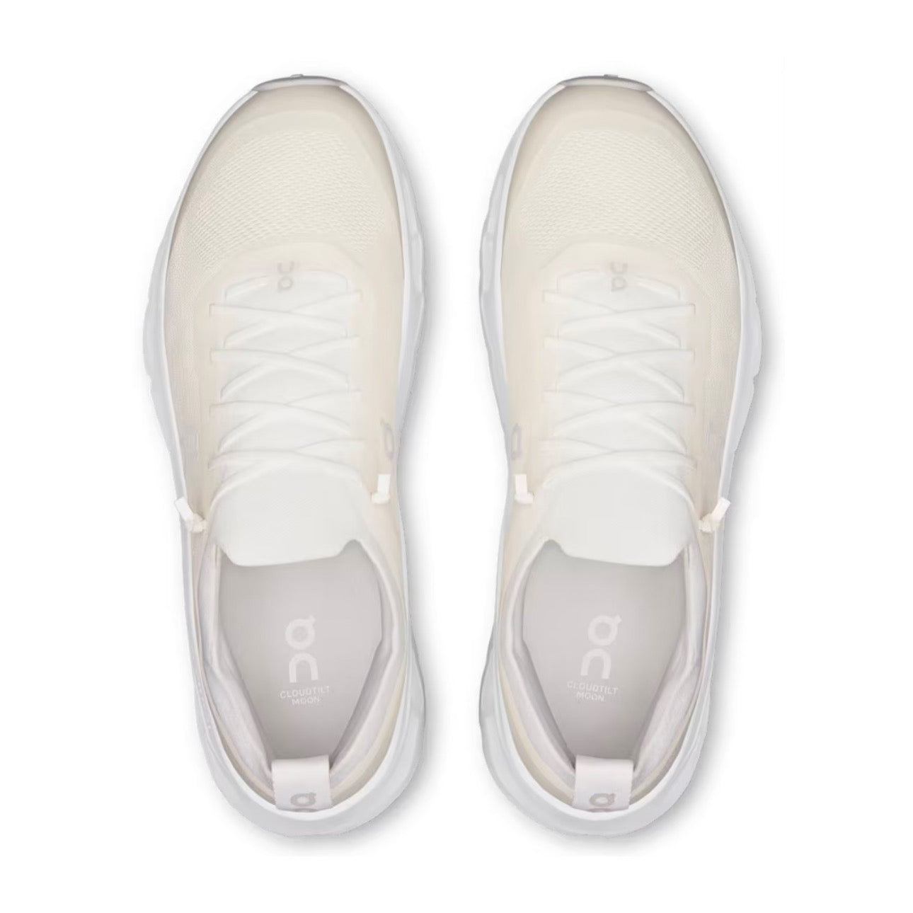 On Cloudtilt Moon White