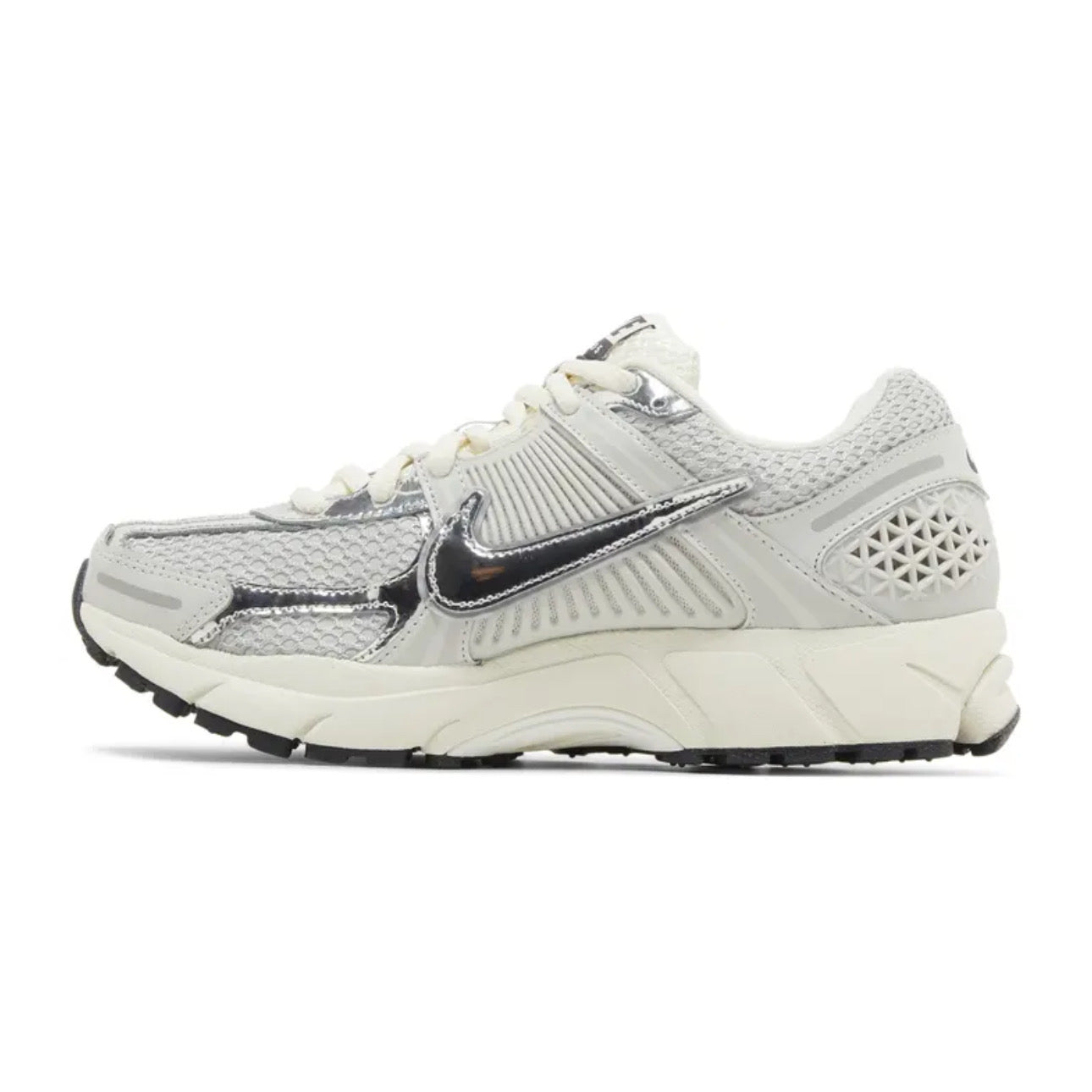 Nike Zoom Vomero 5 Chrome