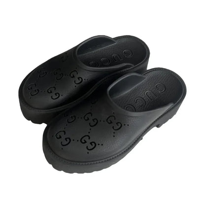 Gucci Perforated GG – Platform mules