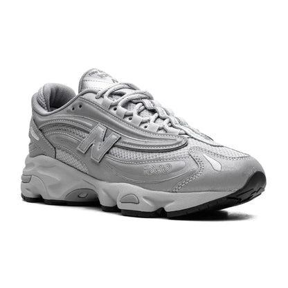 New Balance 1000 – Silver Reflective